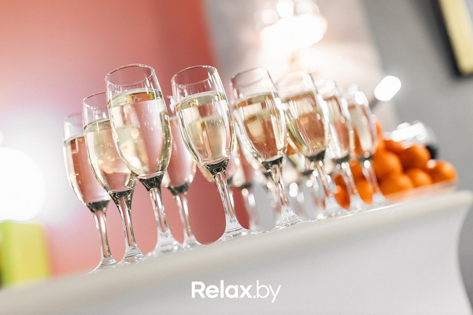 Открытие салона LUMINOSO и выставки Павла Омелюсика, фото № 11