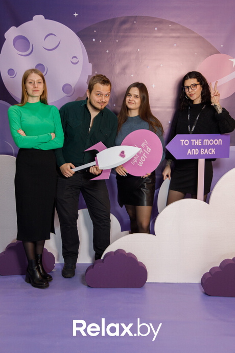 To The Moon & Back, фото № 116