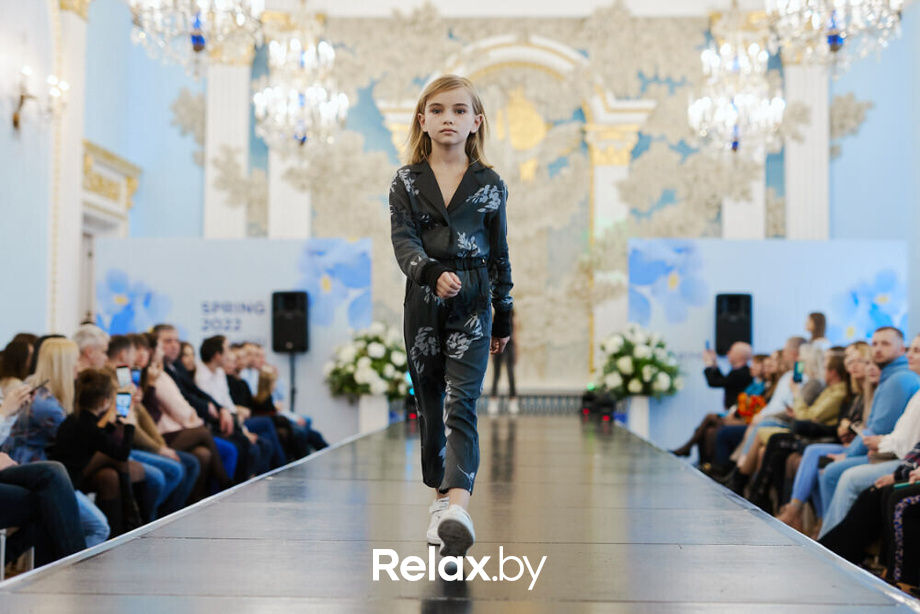 KIDS' PODIUM на FASHION SHOW SPRING 2022, фото № 436