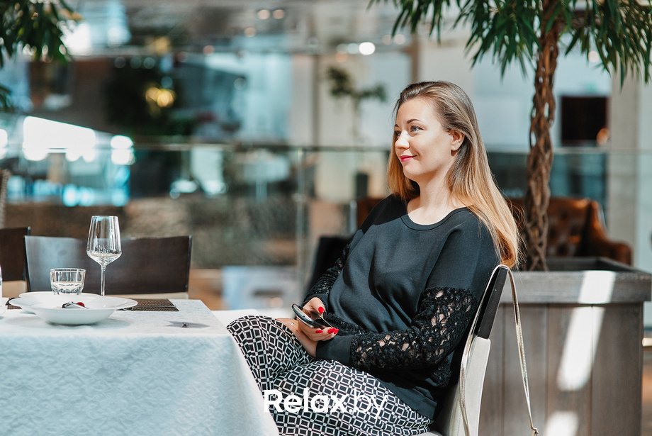 Samsung Galaxy S6 edge+  представлен в России, фото № 48