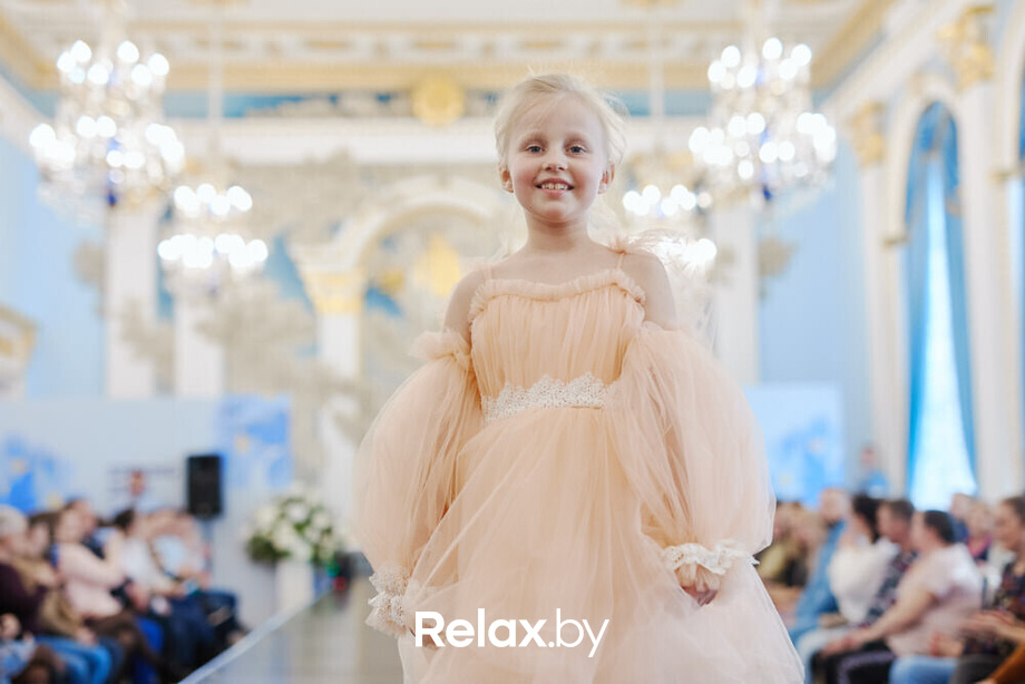KIDS' PODIUM на FASHION SHOW SPRING 2022, фото № 309