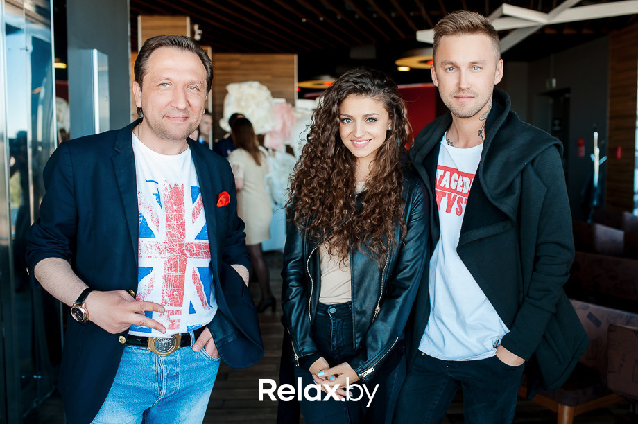 Валентина Мазунина на премьере «Одноклассниц», фото № 37