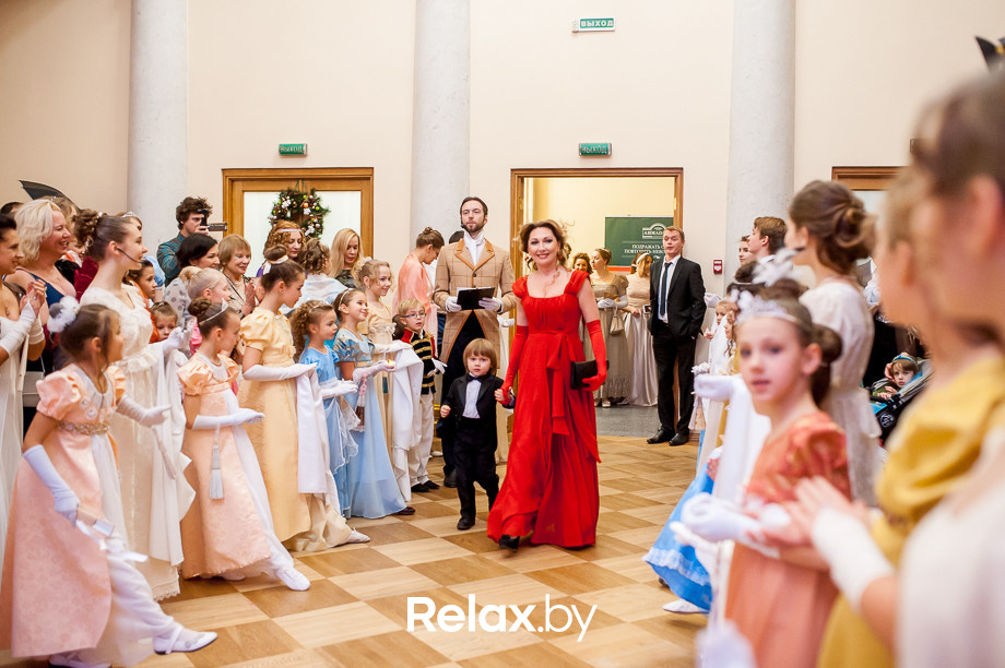 Семейный рождественский благотворительный бал Академии мюзикла "Ревю" - "Наши сердца", фото № 69