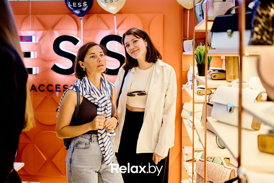 Открытие магазина LESS, фото № 49