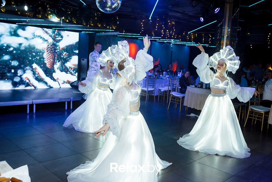 Новогодний борт «ROKAS», фото № 40