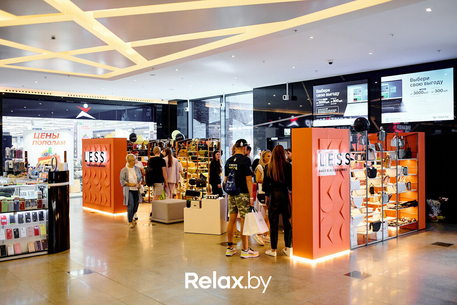 Открытие магазина LESS, фото № 137