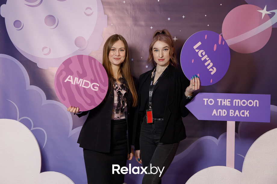 To The Moon & Back, фото № 19