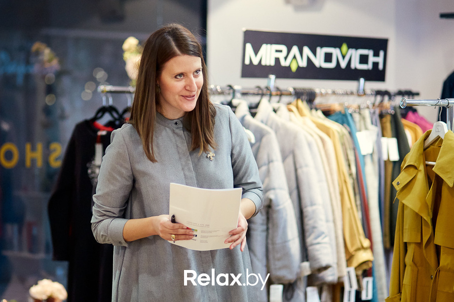 Открытие витрины бренда французской косметики Delarom Paris в магазине «Канцэпт Крама», фото № 45