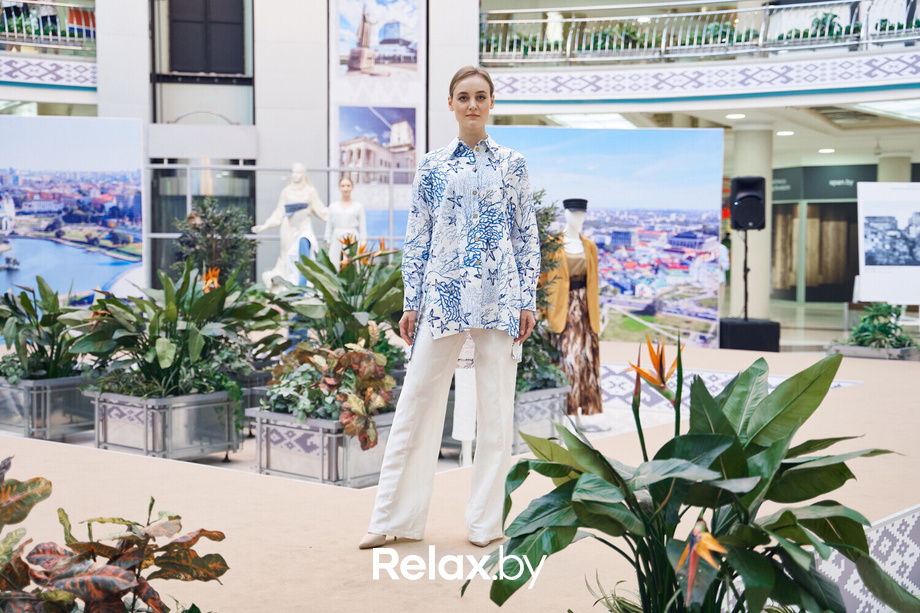 Время Искусства в ТЦ Столица: Мода, природа и поэзия, фото № 112