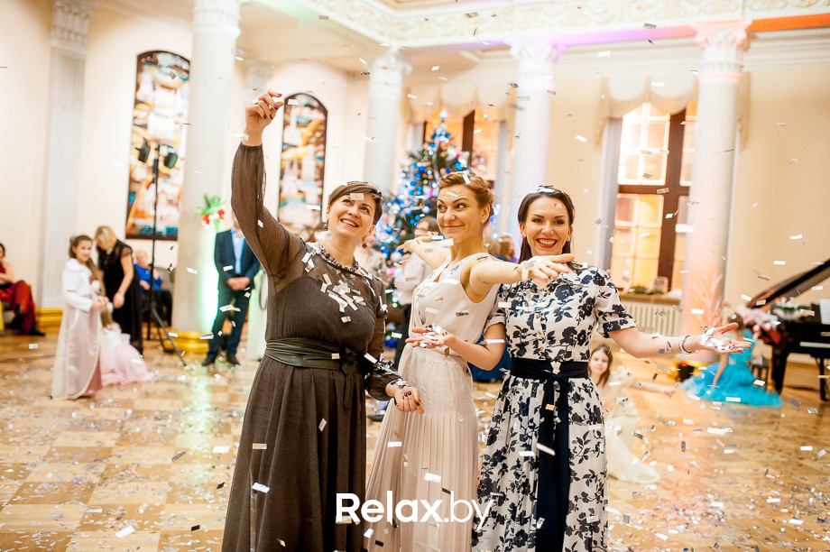 Семейный рождественский благотворительный бал Академии мюзикла "Ревю" - "Наши сердца", фото № 176