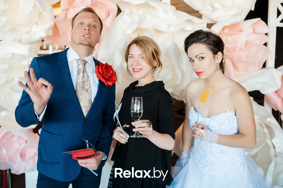 Валентина Мазунина на премьере «Одноклассниц», фото № 42