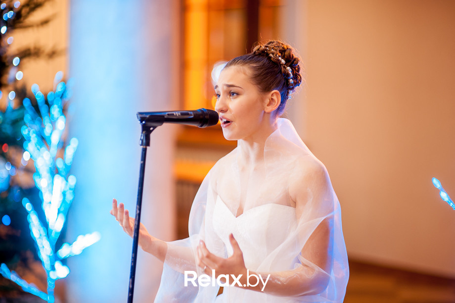 Семейный рождественский благотворительный бал Академии мюзикла "Ревю" - "Наши сердца", фото № 103