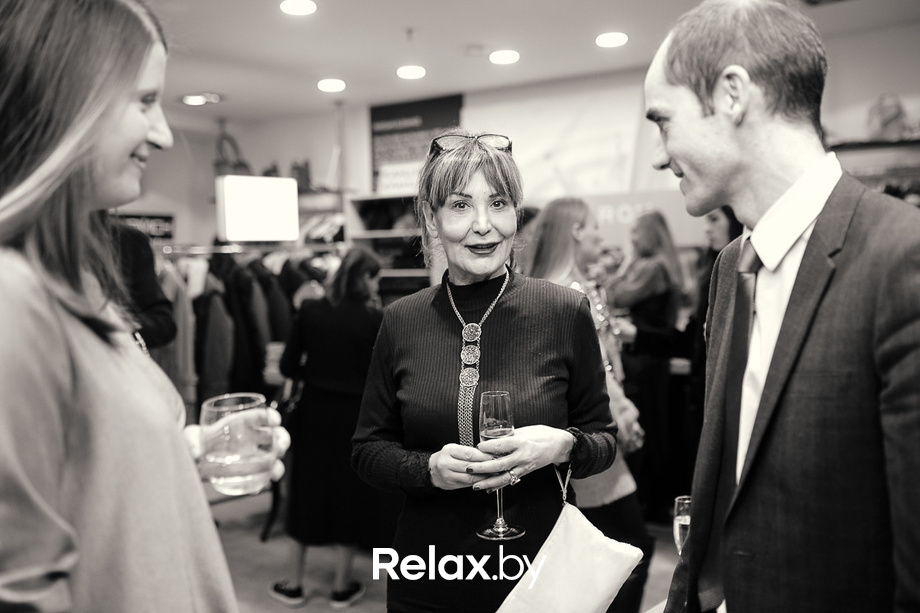 Открытие витрины бренда французской косметики Delarom Paris в магазине «Канцэпт Крама», фото № 31