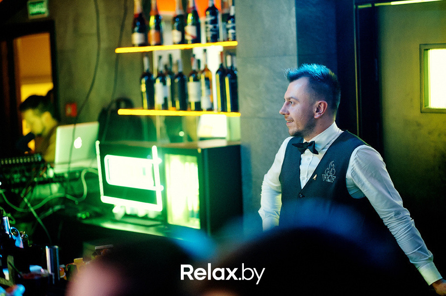 ЧЕРНЫЙ СТЕНДАП НА ЧЕРНЫЙ ДЕНЬ, фото № 148