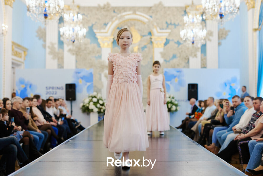 KIDS' PODIUM на FASHION SHOW SPRING 2022, фото № 393