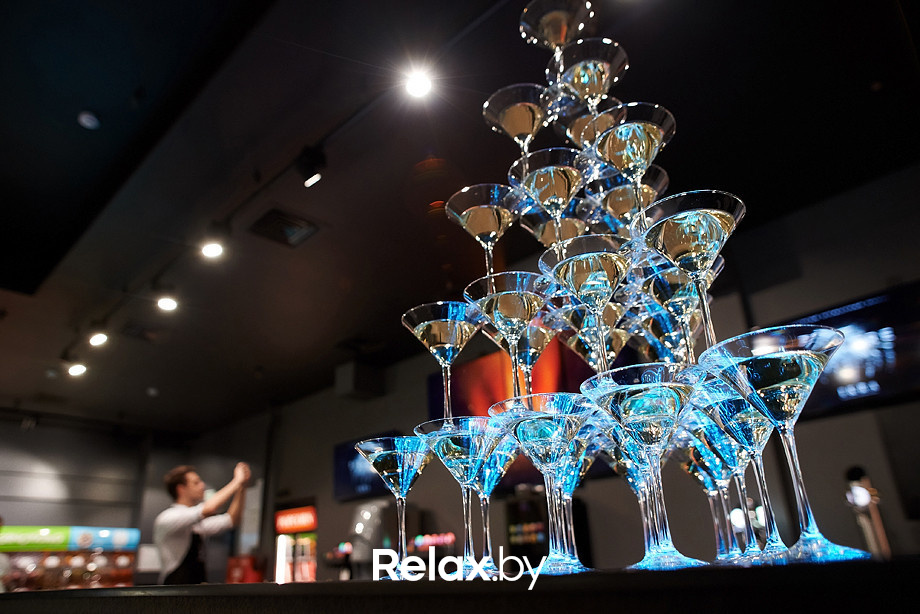 Премьерный кинопоказ: 007: Спектр от караоке-клуба Ikra, фото № 7