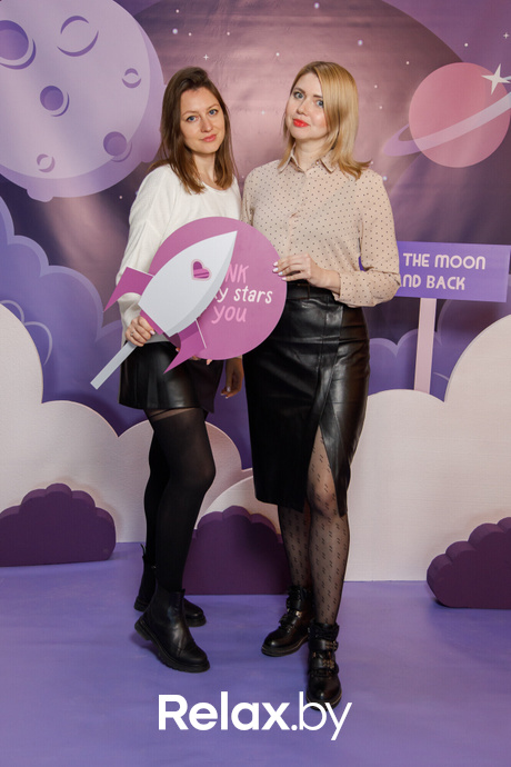 To The Moon & Back, фото № 75