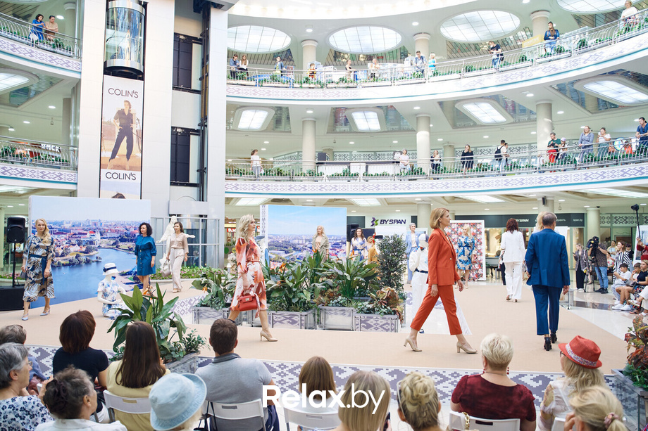 Время Искусства в ТЦ Столица: Мода, природа и поэзия, фото № 93