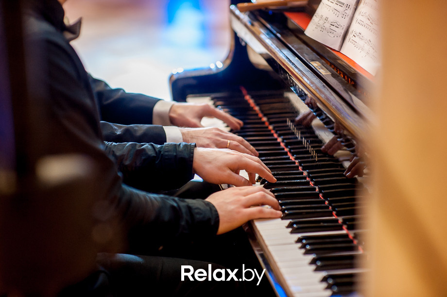 Семейный рождественский благотворительный бал Академии мюзикла "Ревю" - "Наши сердца", фото № 101