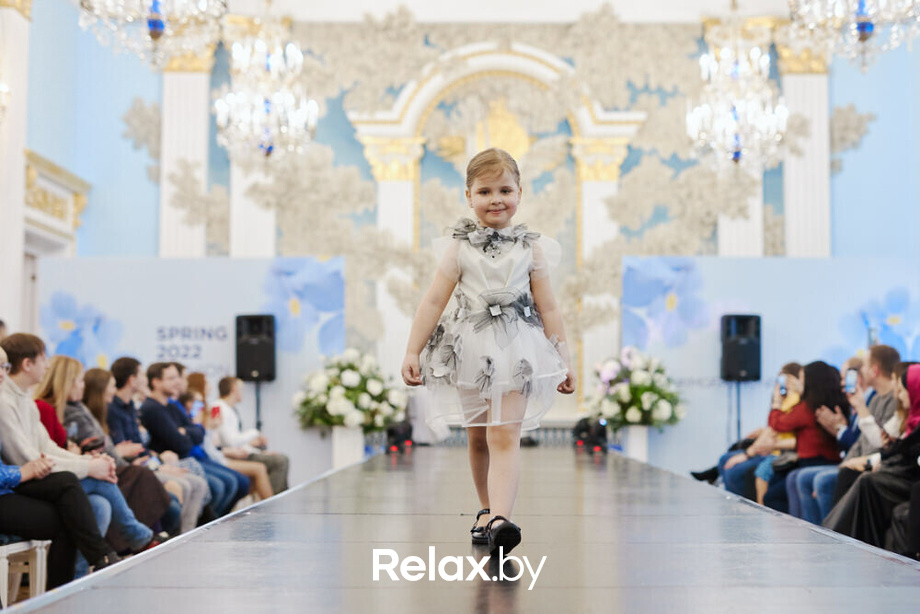 KIDS' PODIUM на FASHION SHOW SPRING 2022, фото № 129