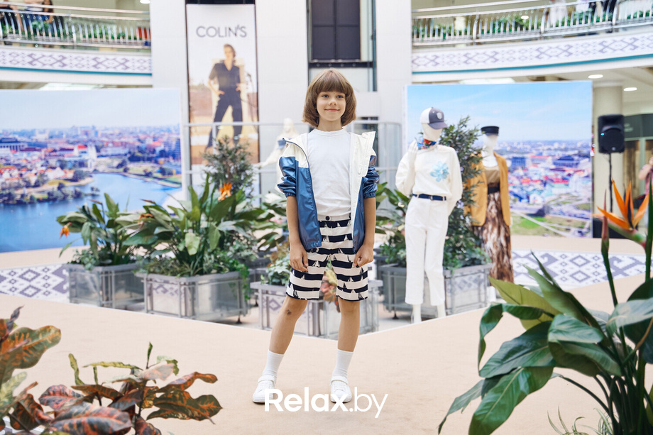 Время Искусства в ТЦ Столица: Мода, природа и поэзия, фото № 45