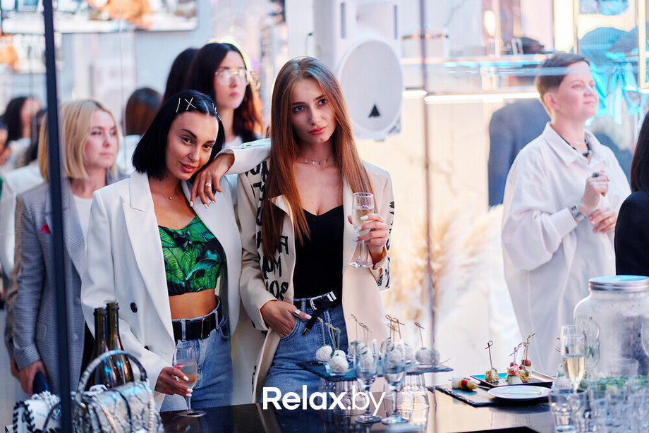 Презентация коллекции осень-зима 2021/2022 UNEED BRAND, фото № 130