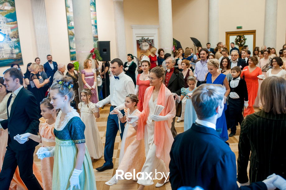 Семейный рождественский благотворительный бал Академии мюзикла "Ревю" - "Наши сердца", фото № 83