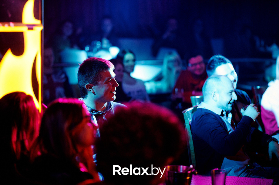 ЧЕРНЫЙ СТЕНДАП НА ЧЕРНЫЙ ДЕНЬ, фото № 105