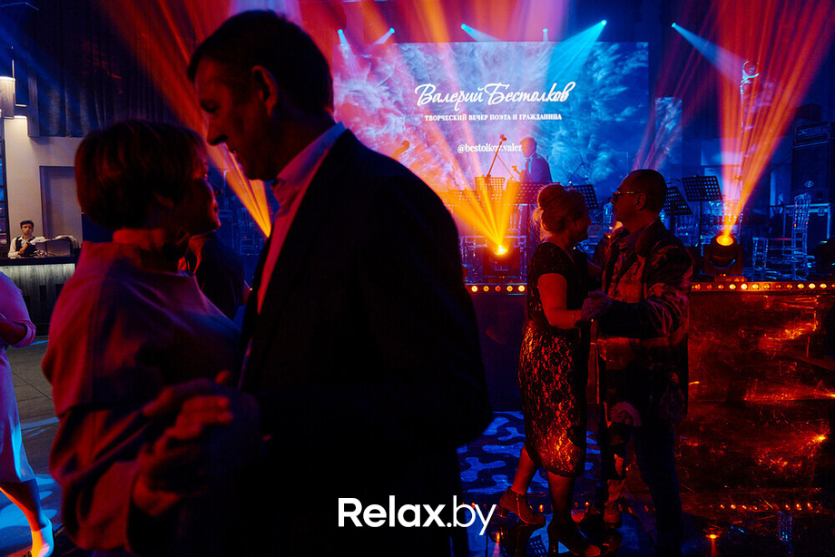 Творческий вечер поэта Валерия Бестолкова, фото № 212