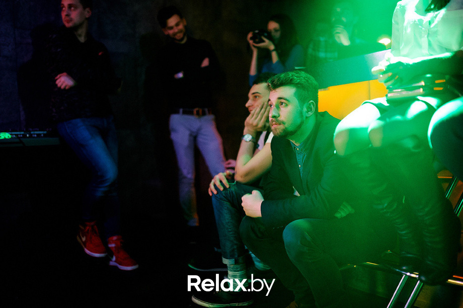 ЧЕРНЫЙ СТЕНДАП НА ЧЕРНЫЙ ДЕНЬ, фото № 144