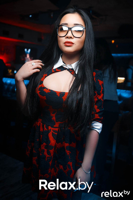 Самые красивые брюнетки и блондинки недели, фото № 20