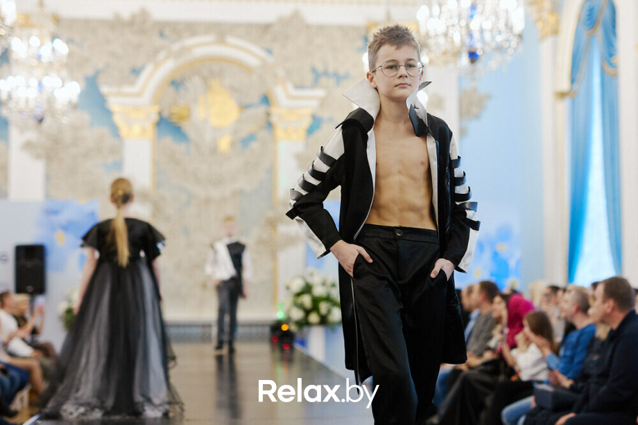 KIDS' PODIUM на FASHION SHOW SPRING 2022, фото № 141