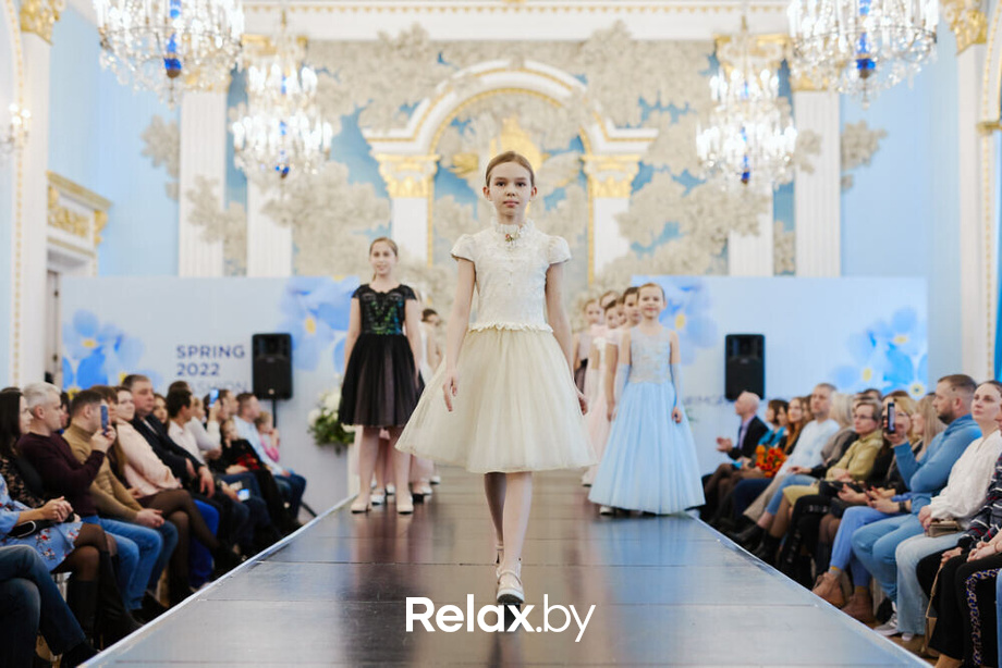 KIDS' PODIUM на FASHION SHOW SPRING 2022, фото № 414