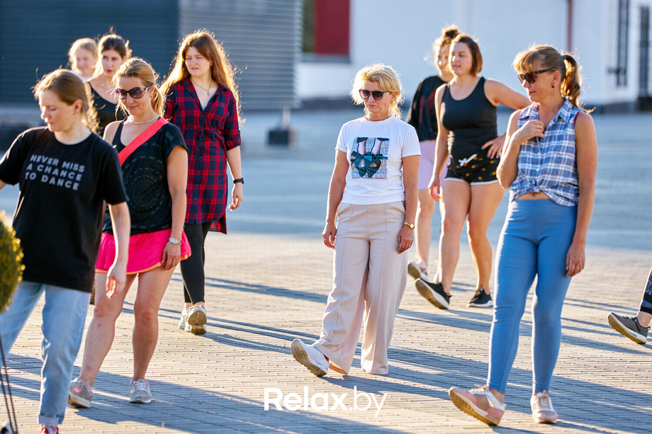 Танцы на крыше: Boogaloo, фото № 81