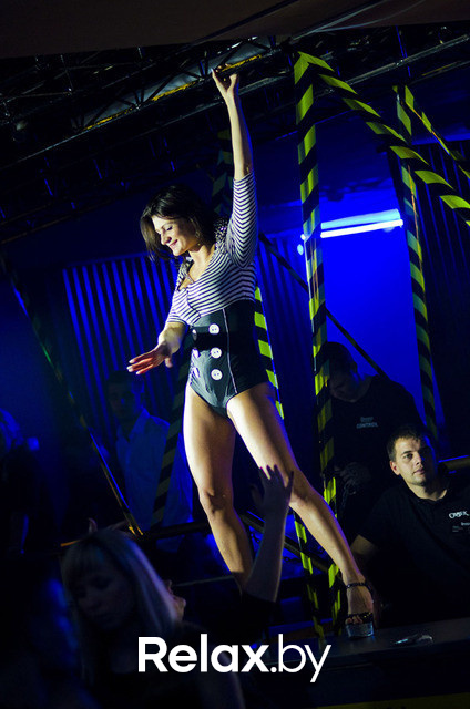 Опасная зона, фото № 76