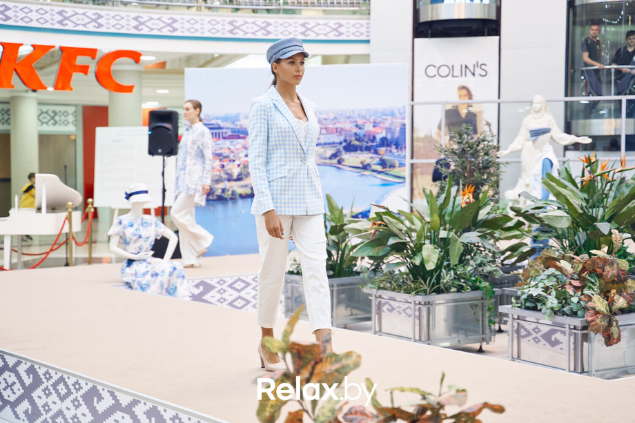 Время Искусства в ТЦ Столица: Мода, природа и поэзия, фото № 110