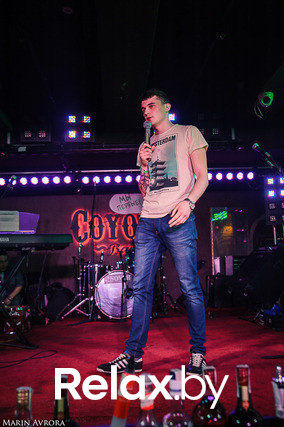 Stand-up club анонимных и находчивых, специальный гость Виталик Коломиец, фото № 95