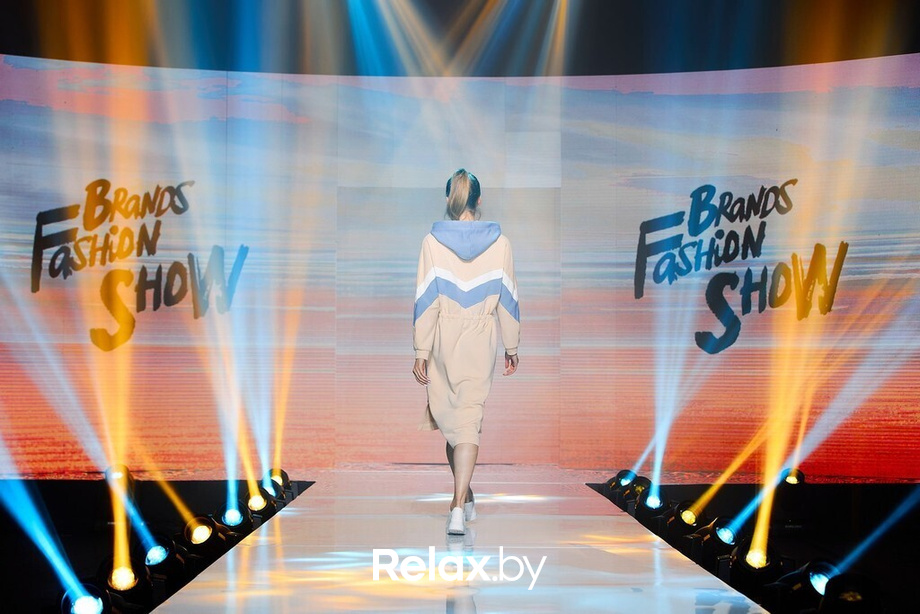 Показ LOVERANI | Brands Fashion Show, фото № 8