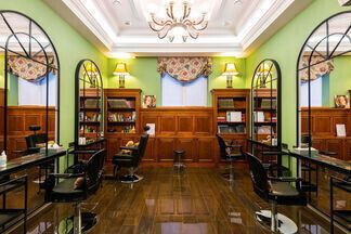 Фотофакт. На Победителей, 125 открылся салон красоты Piccadilly