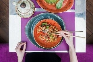 Новые ланчи и Дим Самы появились в кафе «Балкон»