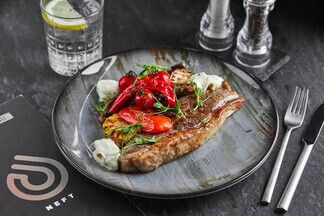 Где отметить 23 февраля мужской компанией? 17 заведений для веселого и вкусного праздника