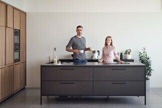 «Вместе нашли работу». Семья Шеметовых — о легком переезде, быстрой адаптации и дружбе с коллегами