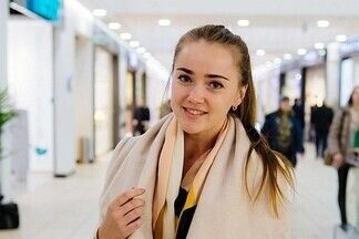 Street Fashion: гомельчанка, живущая в Камбодже, и студент в официально-деловом