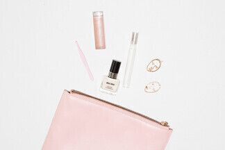 Перезимовали! 23 косметических средства, которые помогут встретить весну во всеоружии