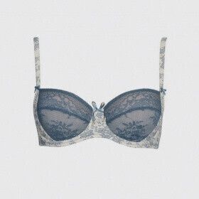 ВЕЩИ: 13 КОМПЛЕКТОВ НИЖНЕГО БЕЛЬЯ С КРУЖЕВОМ