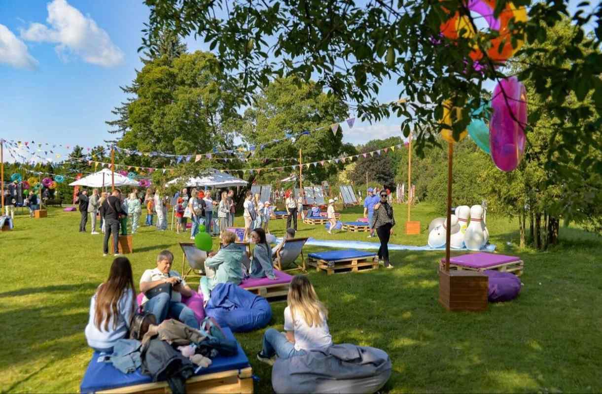 Лето в ритме VULITSA EZHA уже близко: новый сезон, новые города и всё та же любимая летняя традиция