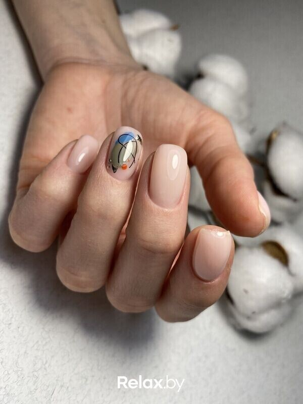 рисунок на ногтях