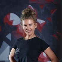 Щастливая Анна