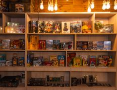 Магазин-клуб настольных игр Место путешествия, Общий зал - фото 8