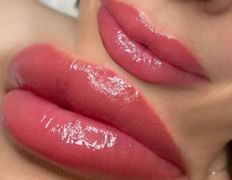 Салон красоты Лерэн Стиль, Перманентный макияж губ - фото 1